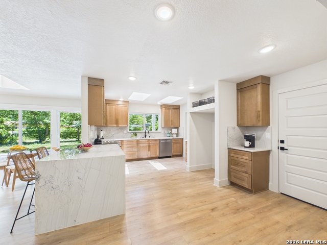 226 Gardenview Property Photo 23