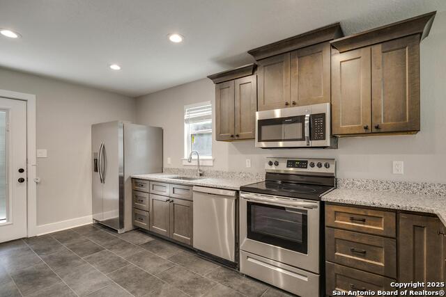 349 Will Rogers Dr Property Photo 6