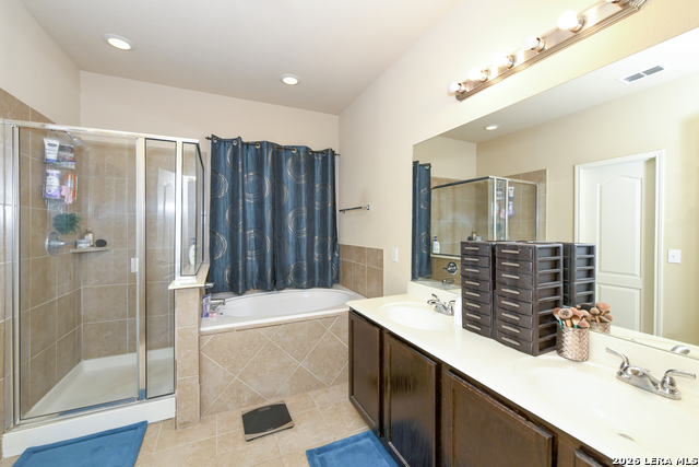 1128 Pelican Pl Property Photo 21