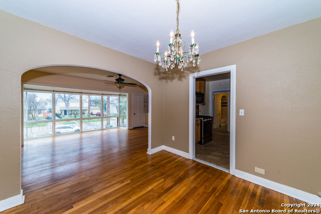 2218 W Mistletoe Ave Property Photo 11