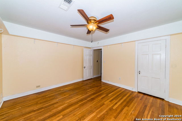 2218 W Mistletoe Ave Property Photo 22