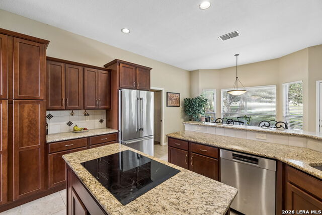 29607 Midnight Sun Property Photo 29