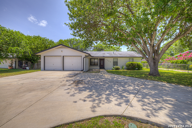 1302 S Mesquite Ave Property Photo 2