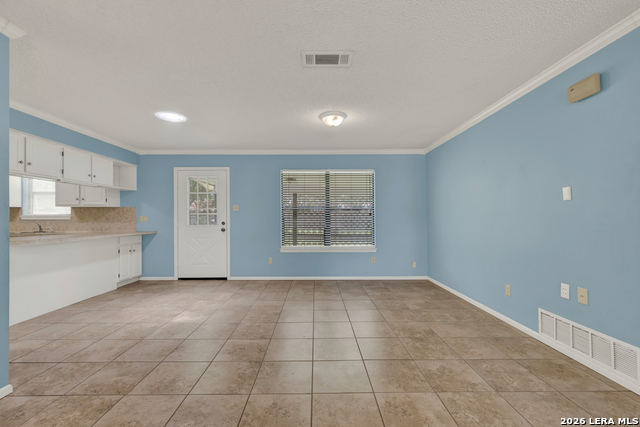 1302 S Mesquite Ave Property Photo 8
