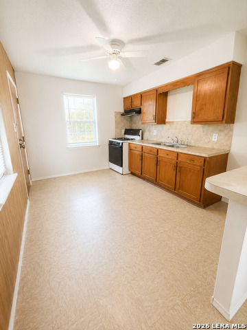 148 Midway Property Photo 3