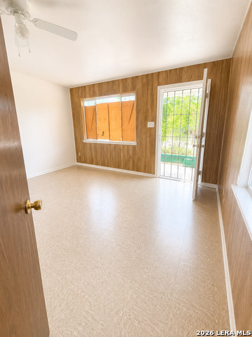 148 Midway Property Photo 4