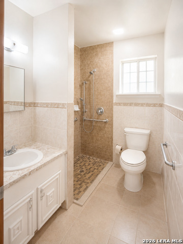 148 Midway Property Photo 8