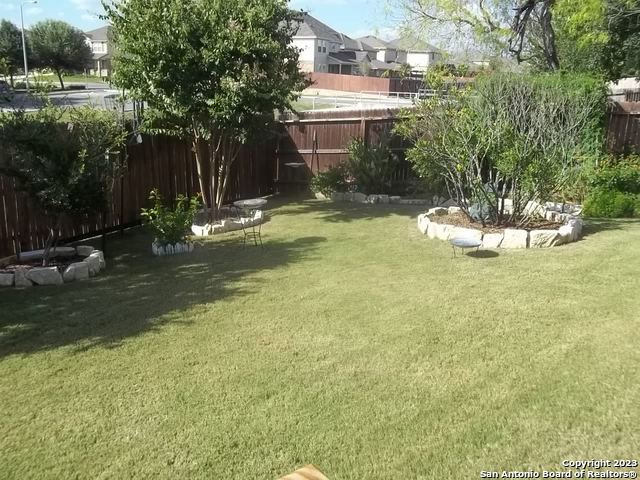 9731 Common Law Property Photo 20