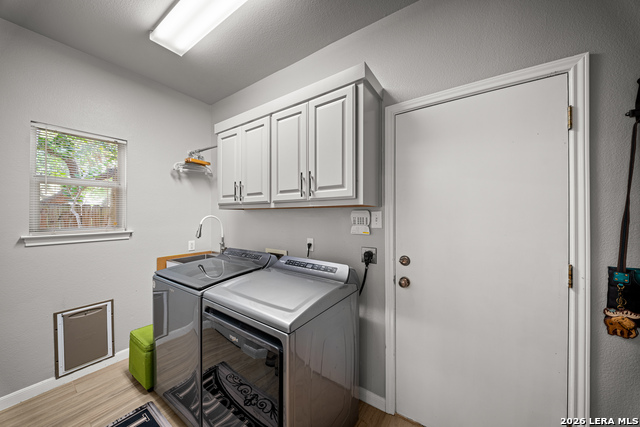 2318 Buroak Rdg Property Photo 13