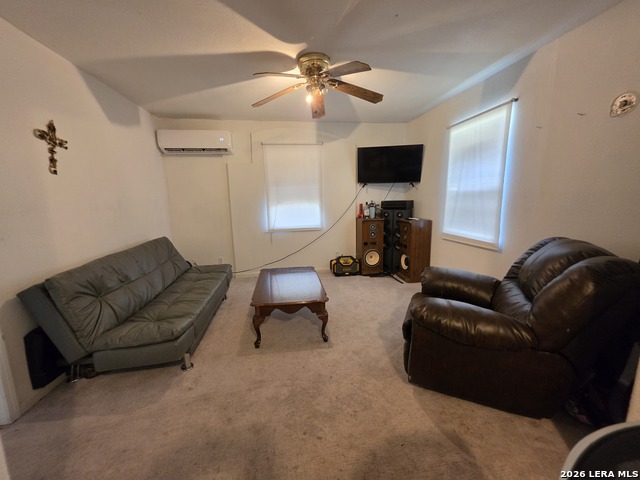5919 Wales St Property Photo 45