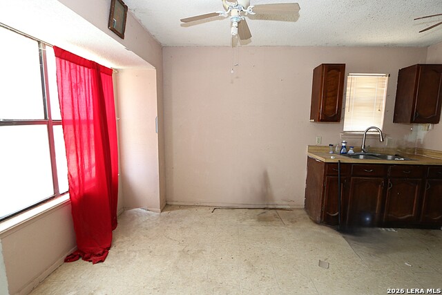 1108 Yoblanda Dr Property Photo 8