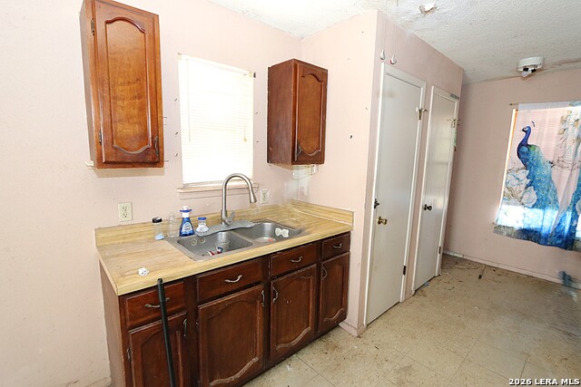 1108 Yoblanda Dr Property Photo 11