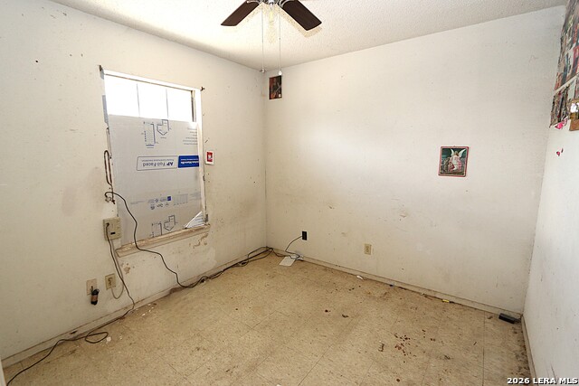 1108 Yoblanda Dr Property Photo 15