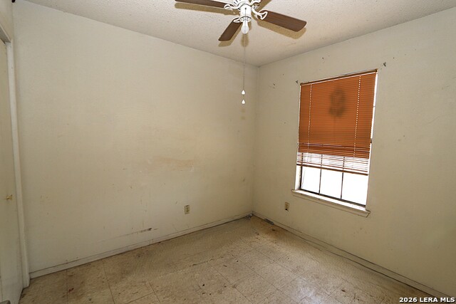 1108 Yoblanda Dr Property Photo 17