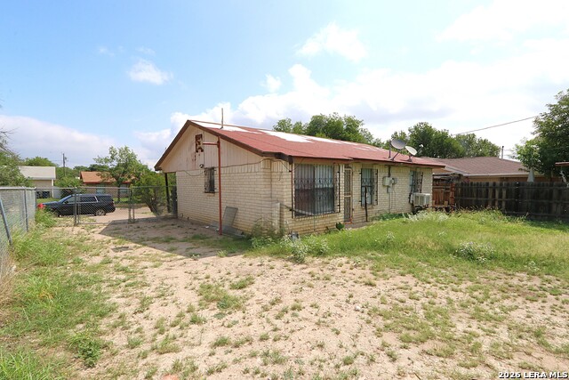 1108 Yoblanda Dr Property Photo 20