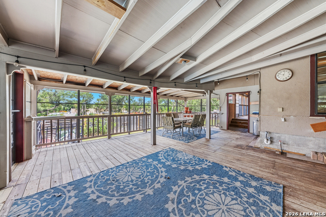 120 Lincoln Property Photo 27