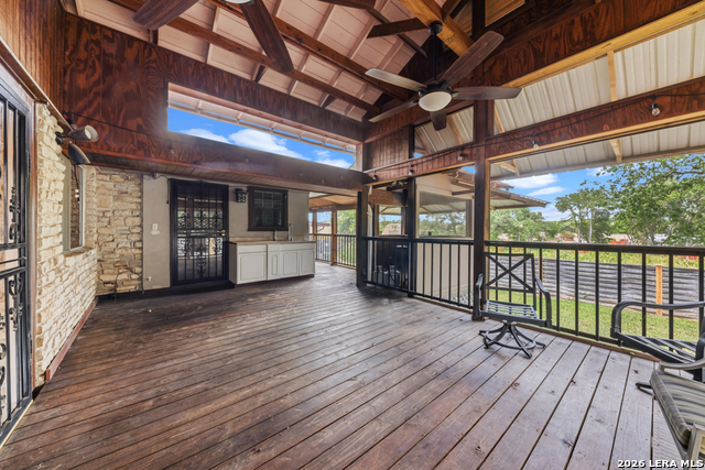 120 Lincoln Property Photo 29