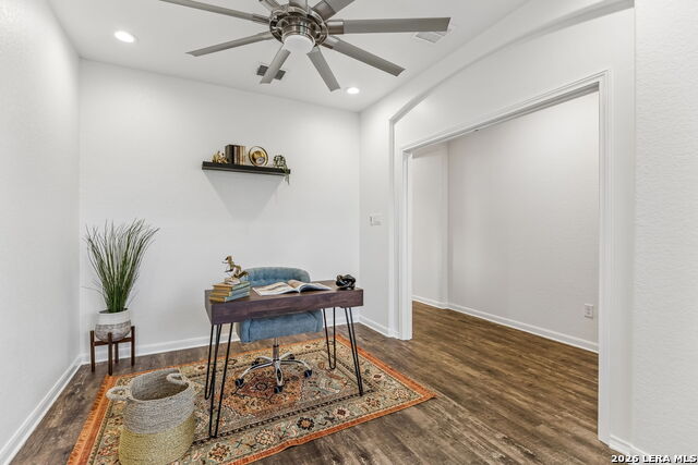 5320 Cilantro Property Photo 6
