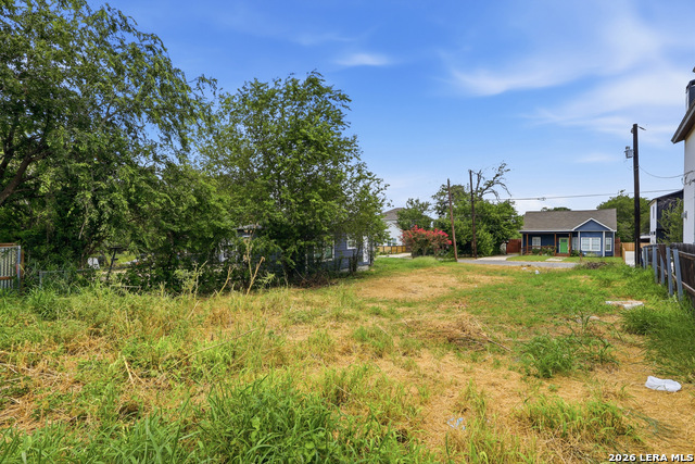 116 Spruce St Property Photo 6