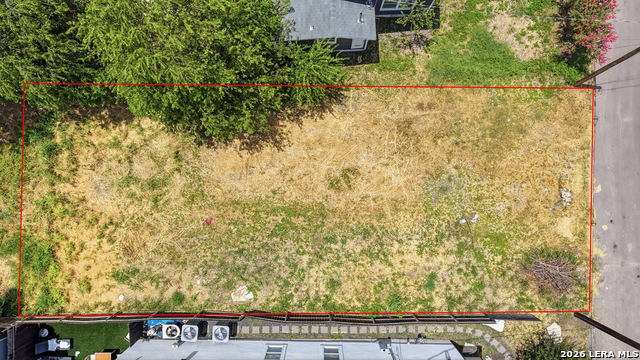116 Spruce St Property Photo 7