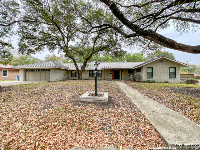 219 Laramie Property Photo 1