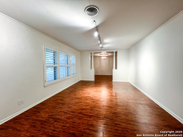 219 Laramie Property Photo 8