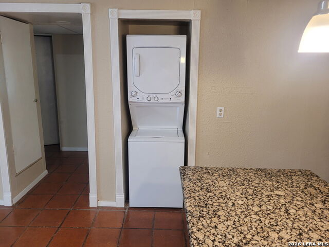 1315 E Mulberry Ave Property Photo 8