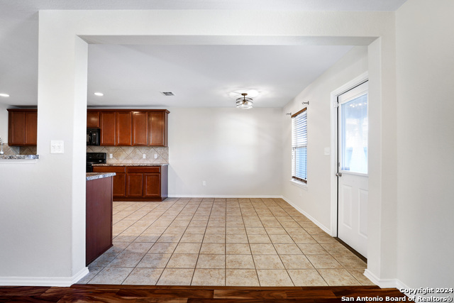 11823 Silver Coins Property Photo 8