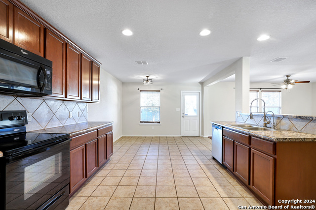 11823 Silver Coins Property Photo 12