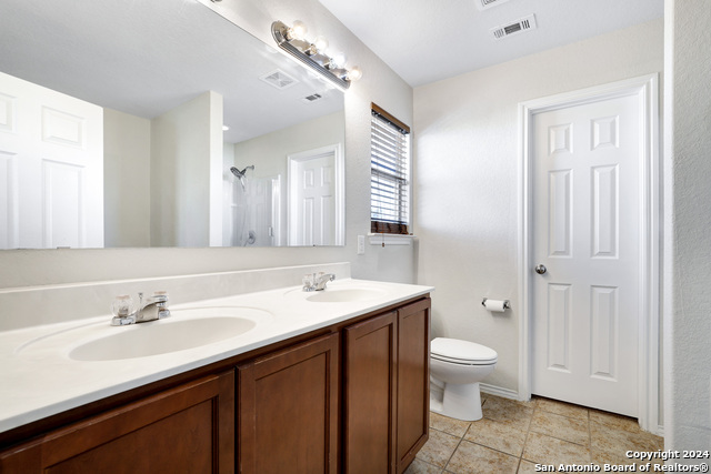 11823 Silver Coins Property Photo 17