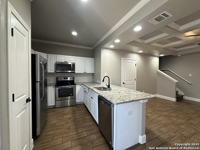 6402 Melanzane Property Photo 4