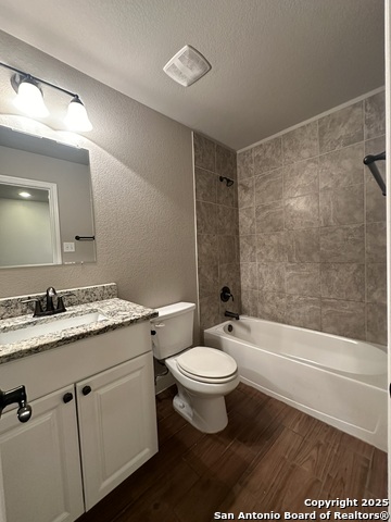 6402 Melanzane Property Photo 11
