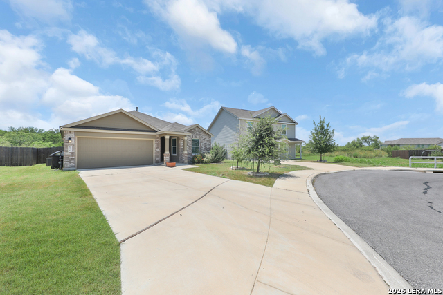 606 Bean Bnd Property Photo 2