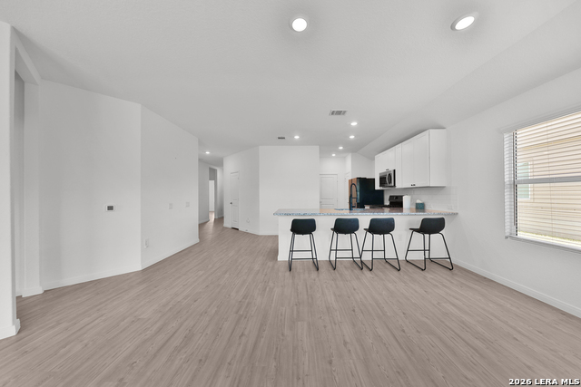 606 Bean Bnd Property Photo 9