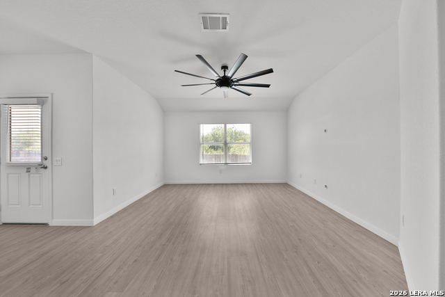 606 Bean Bnd Property Photo 13