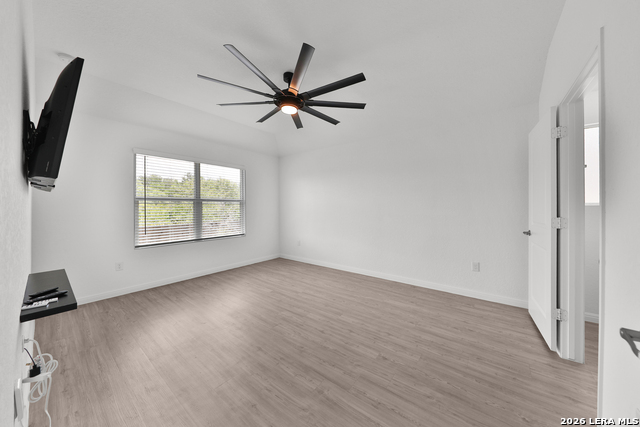 606 Bean Bnd Property Photo 14