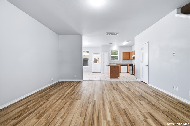 10302 Lateleaf Oak Property Photo 6