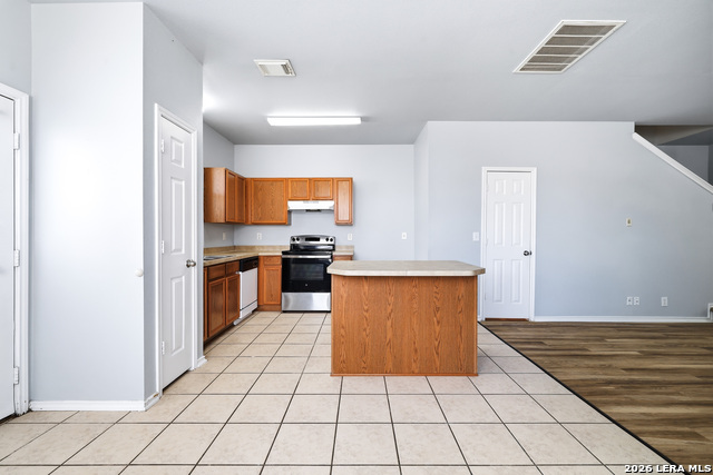 10302 Lateleaf Oak Property Photo 11