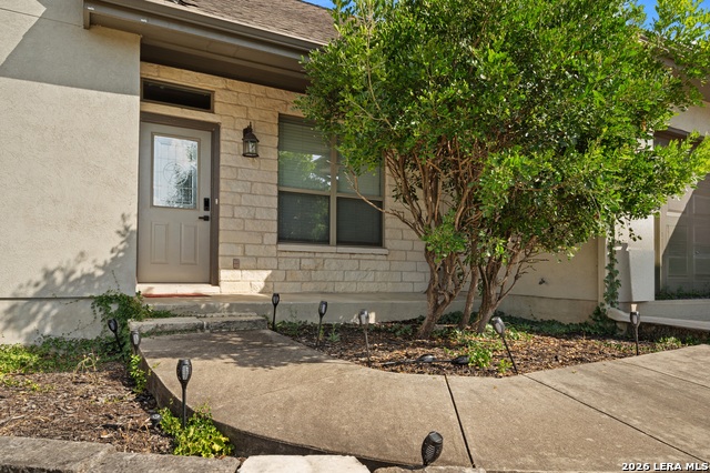 3017 Green Mountain Dr Property Photo 4