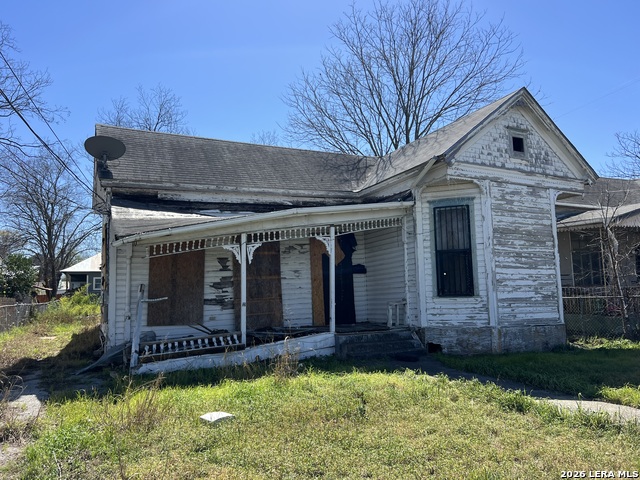 806 Burleson Property Photo 1