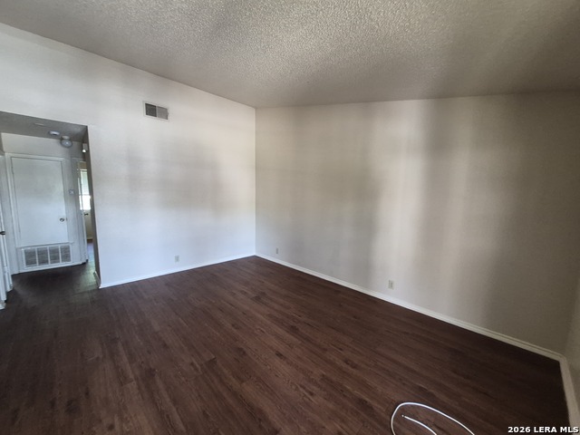 5201 Meadow Field Property Photo 2