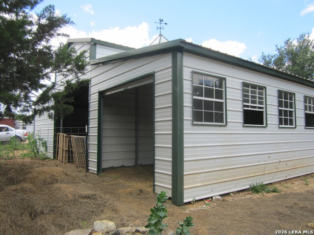 1999939 Property Photo 6