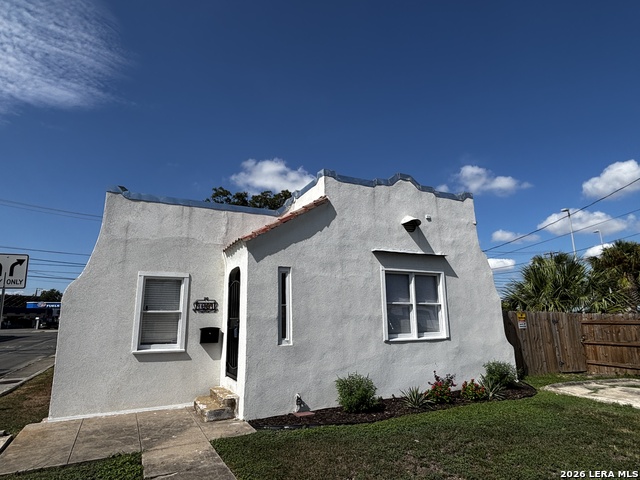 1601 Fulton Avenue Property Photo 3