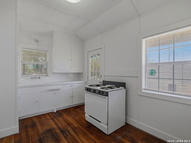 1601 Fulton Avenue Property Photo 39