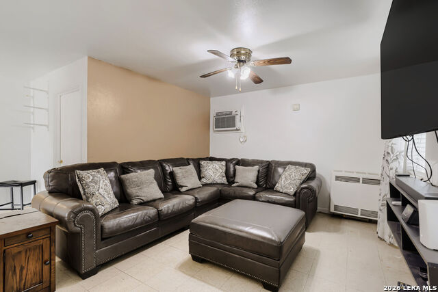623 Clark Ave Property Photo 6