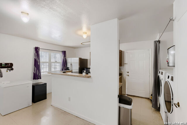 623 Clark Ave Property Photo 9
