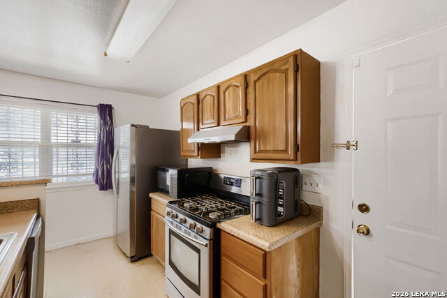 623 Clark Ave Property Photo 11