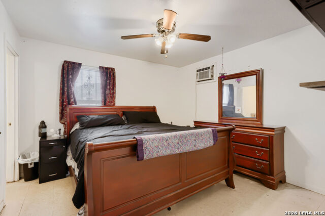 623 Clark Ave Property Photo 17