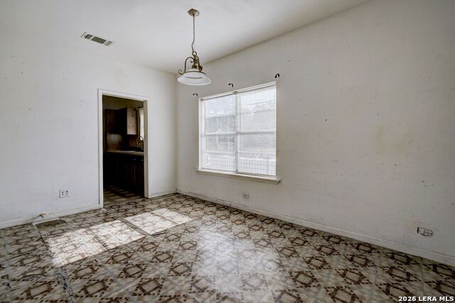 402 Helena St Property Photo 10