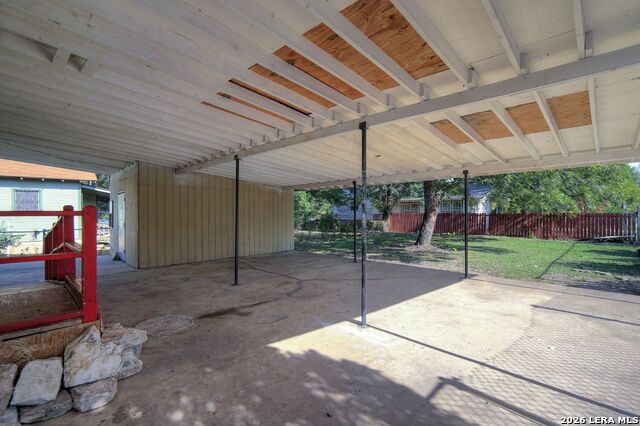 402 Helena St Property Photo 22